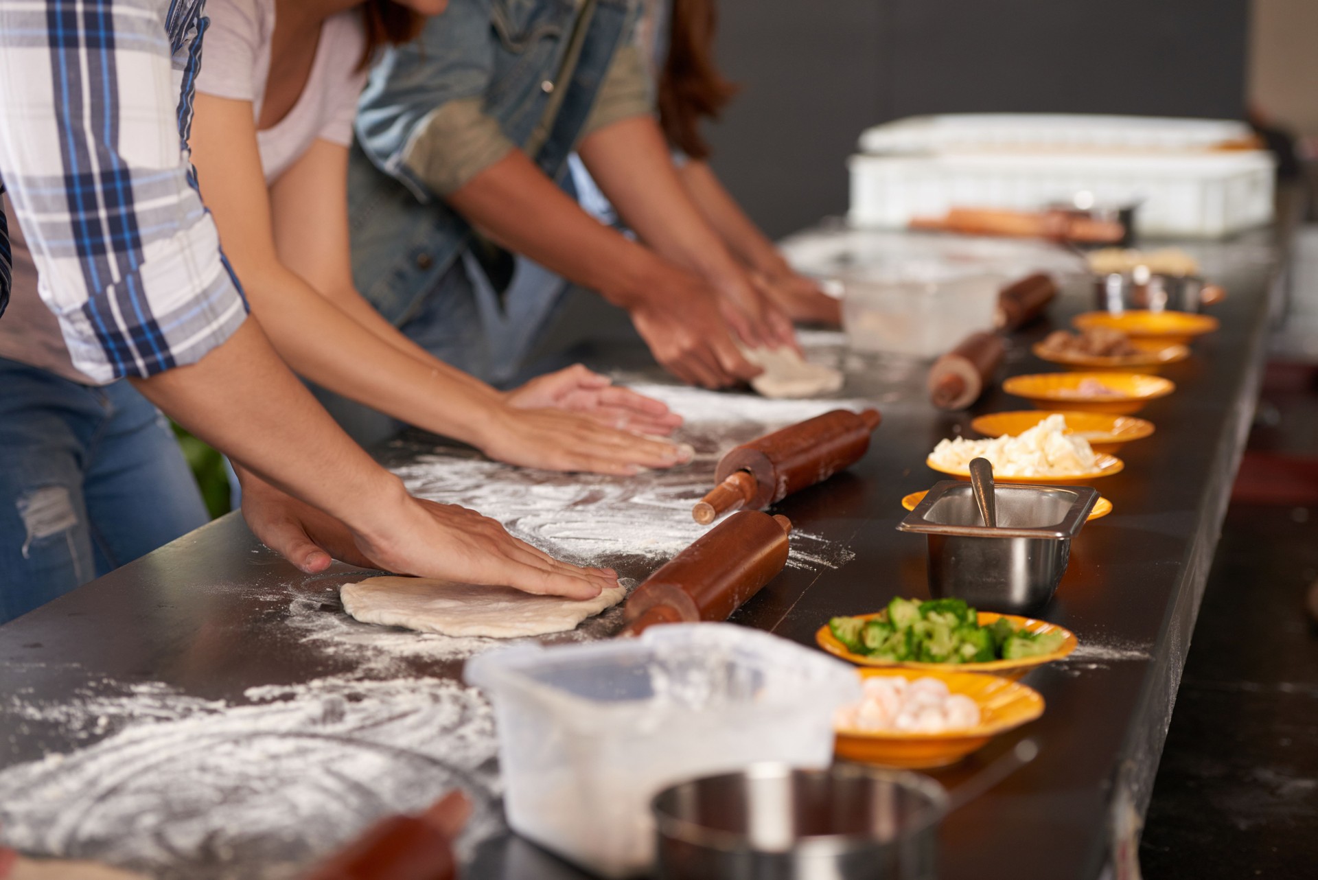 Making pizzas